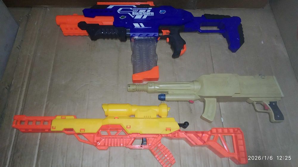 Радянський дитячий автомат-бластер