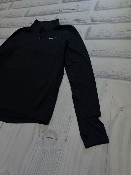 Чорна кофта Nike для бігу, розмір S