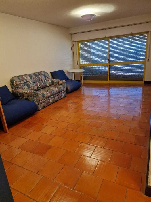 Apartamento Mobilado T1 Sesimbra