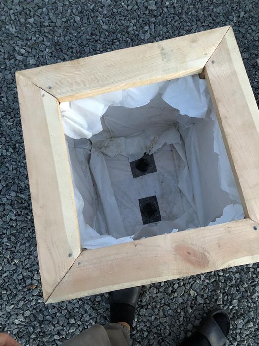 Кашпо  під туї ,квіти дерева ,декоративні