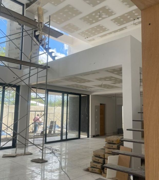 Remodelações chave na mao| Pedreiro Profissional chave na mao

Pedreiro em Lisboa | Obras, Pintura, Pladur | Preços acessíveis
Pe