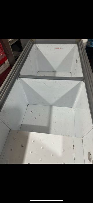 Продам морозильну ларь 800л