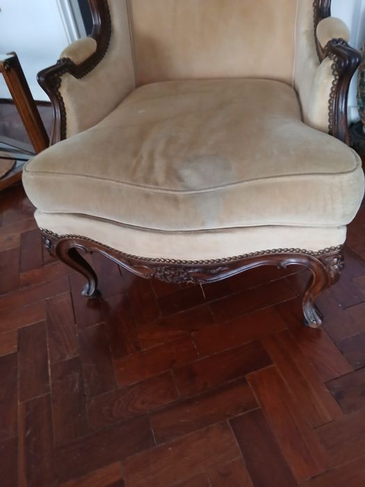 Cadeirão estilo Bérgere