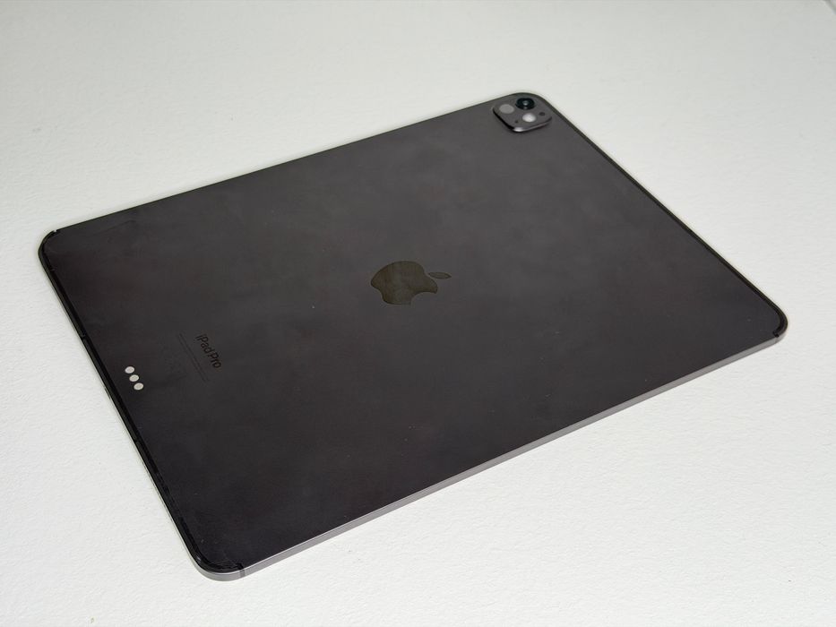 iPad Pro 13 7. gen. (A2926) 512GB - Apple M4 - zbity - faktura VAT 23%