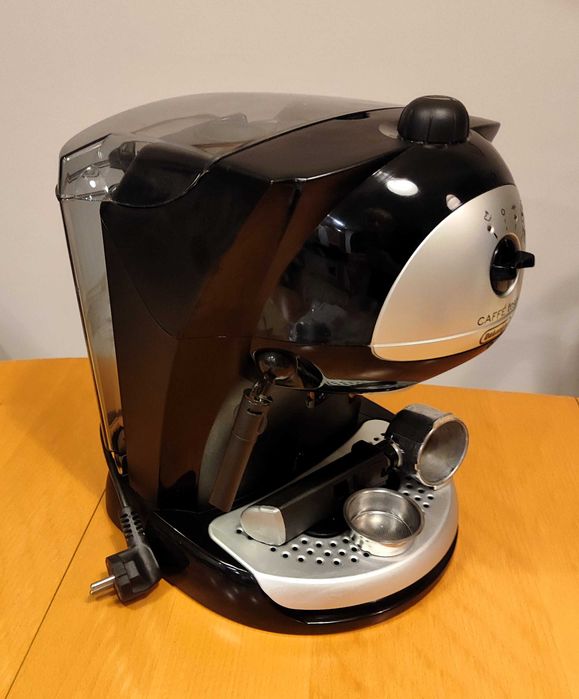 Kolbowy ekspres do kawy DeLonghi Bar 40 Caffé Tosca 15 bar