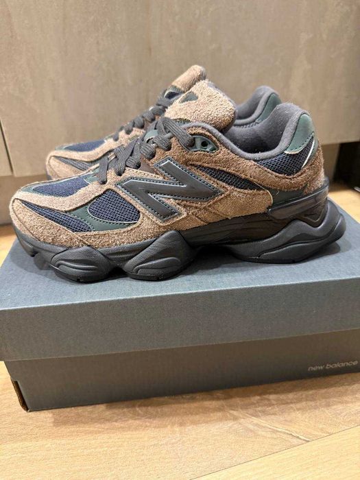 New Balance 9060. Rozmiar-37