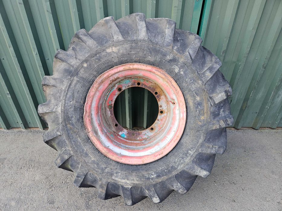 Koło Opona Ruska 530 - R 610 R 23.1 23,1 - R 24 R 23.1-24 Koło 530-610