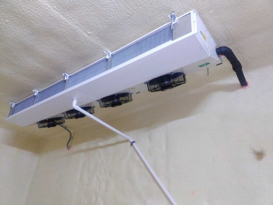 Агрегаты охлаждения напитков кваса пива; холодильные установки