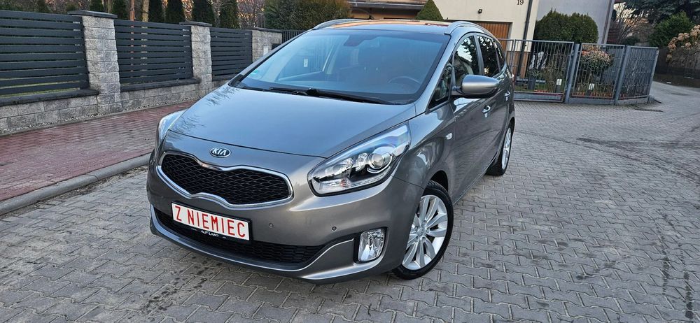 Kia Carens Niski przebieg-Pelny serwis-Bezwypadek-Oryginal lakier z Niemiec