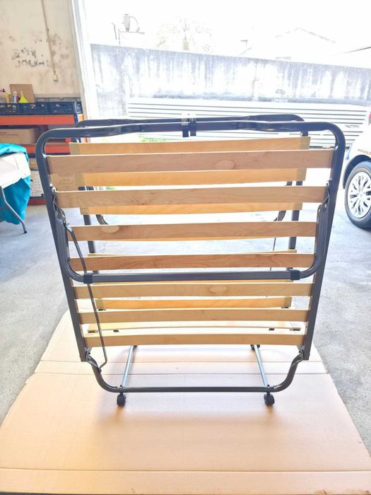 Estrado cama desdobrável