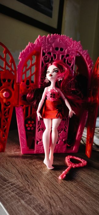 Monster High Draculaura