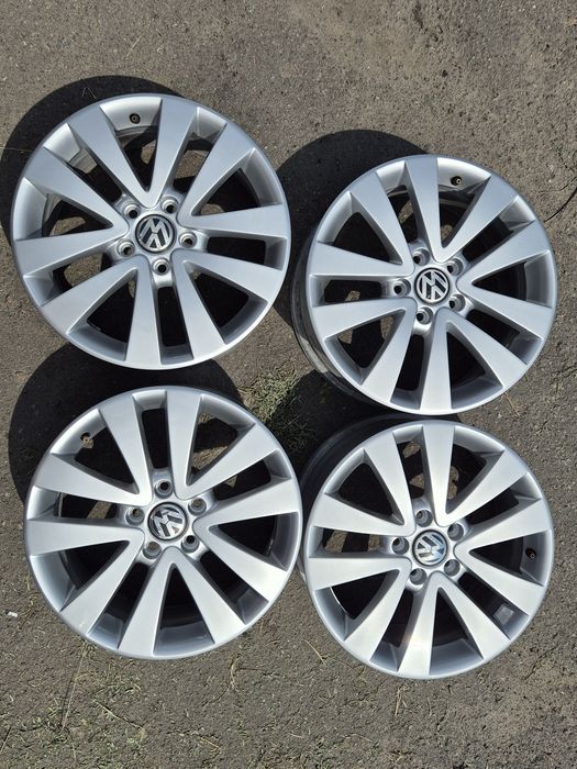 Продам компл.оригин.дисків   VOLKSWAGEN  R17  5x112