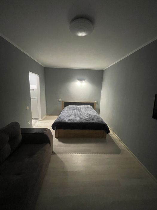 Подобово 1к квартира, 4 спал. місця. Свіжий ремонт!