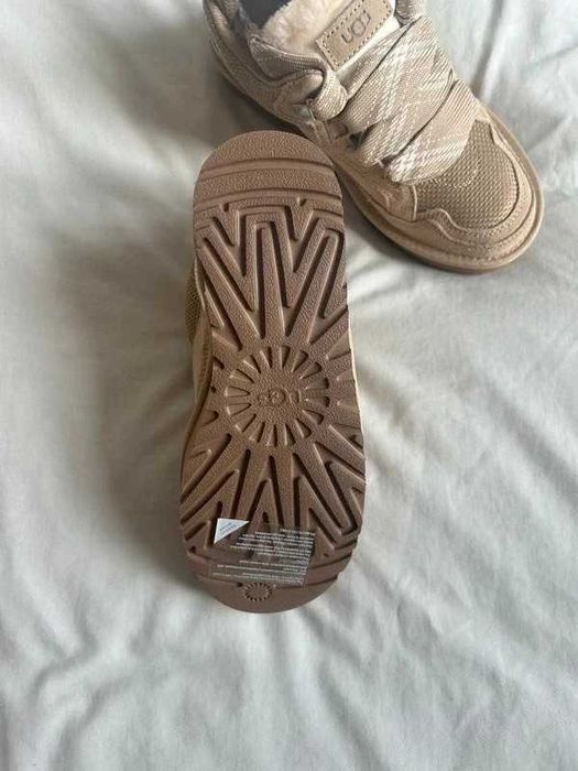UGG Lowmel_Sand R.39