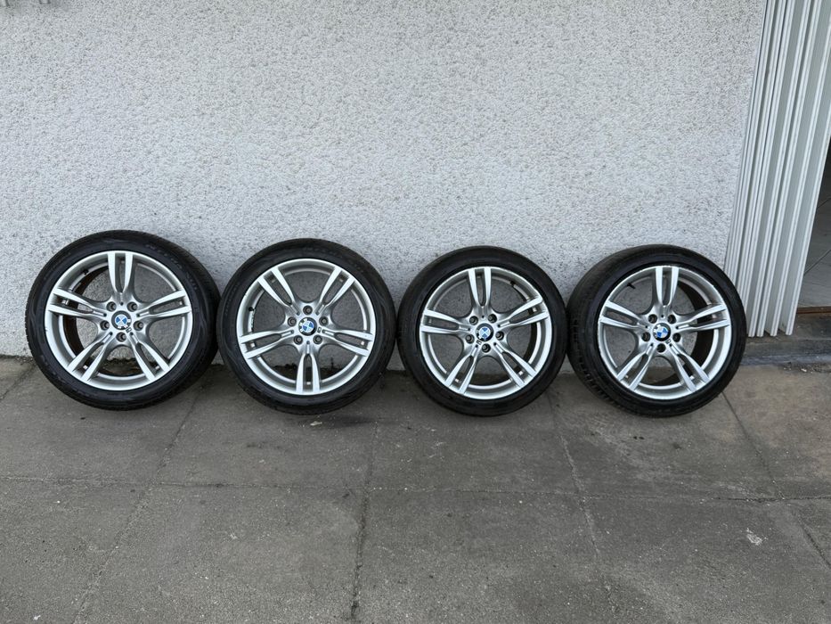 Jantes BMW Pack M 18" com Pneus 225.45.18 + 255.40.18