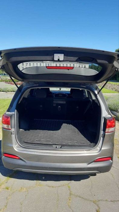 Продам KIA Sorento III