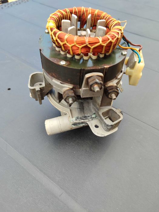 Motor máquina de lavar louça Ignis / Whirlpool