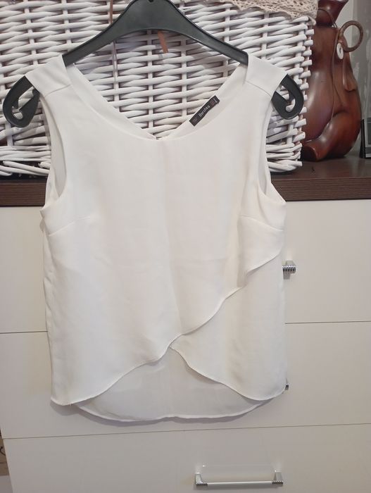 Bluzka biała mgiełka Bershka