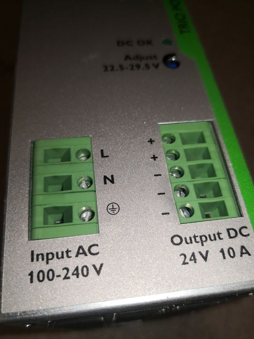 Fonte de Alimentação 24V 10A