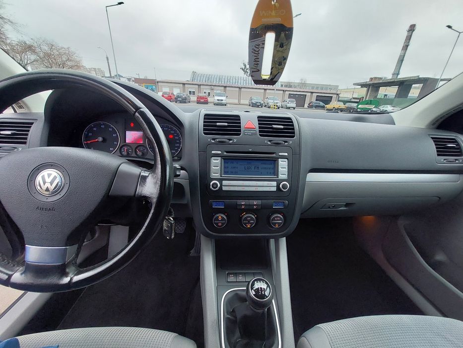 продам Свіжопригнаний автомобіль