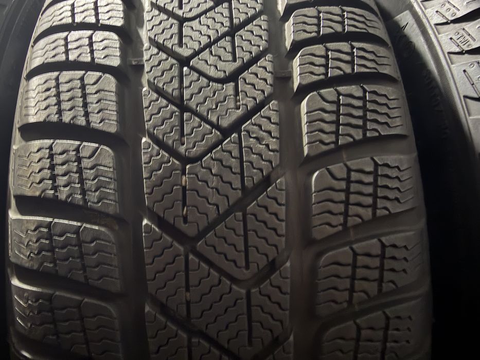 225/45 r 19 Pirelli run flat 4шт.