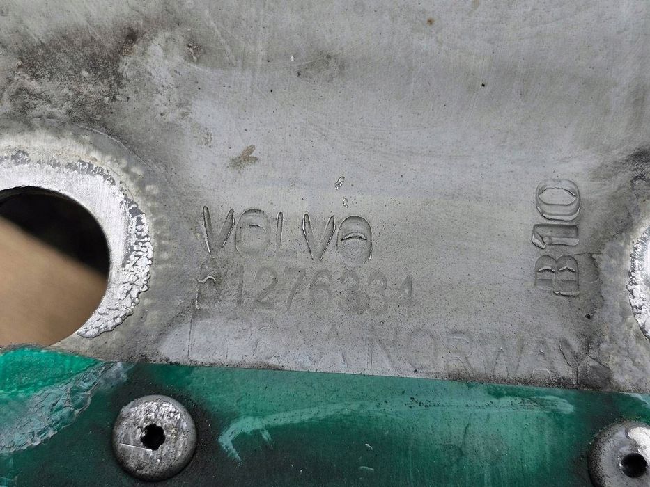 Belka zderzaka przód volvo V40 2012--2019 /452-46/ 3127.6334