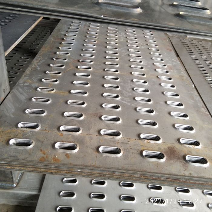 BLACHA LOHR stalowa ocynk 750mm PRODUCENY Najazdy podjazdy