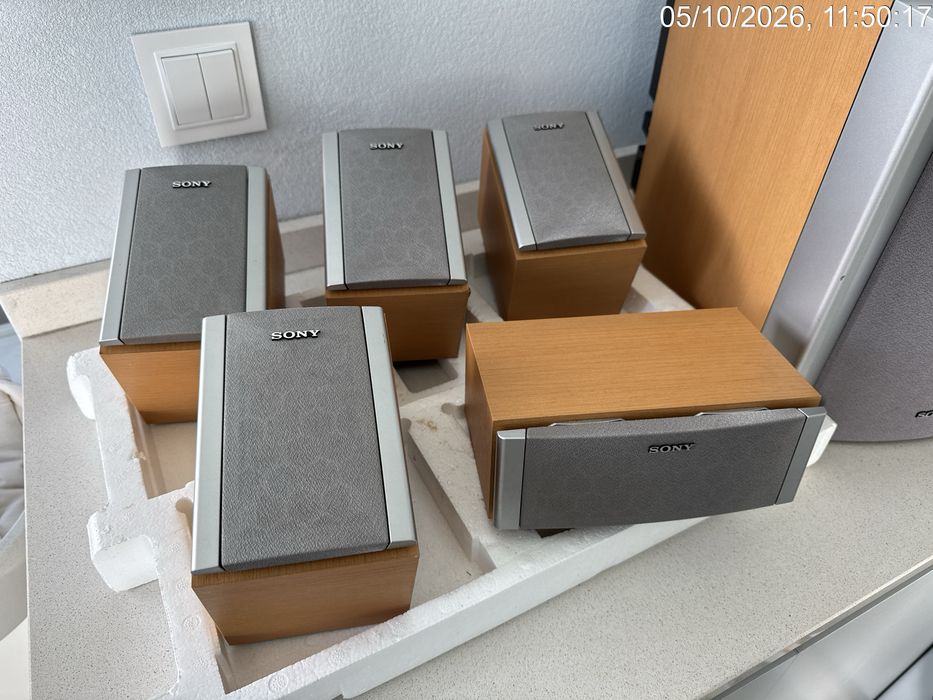 Sistema de som 5.1 ( 5 colunas + subwoofer) SONY