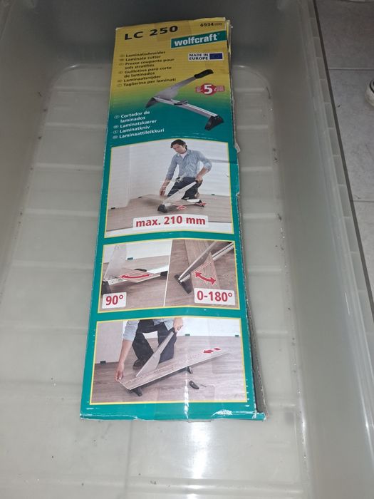 Cortador de soalho flutuante