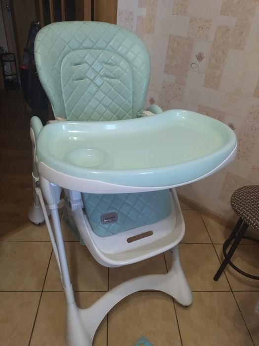 Стільчик для годування Carello