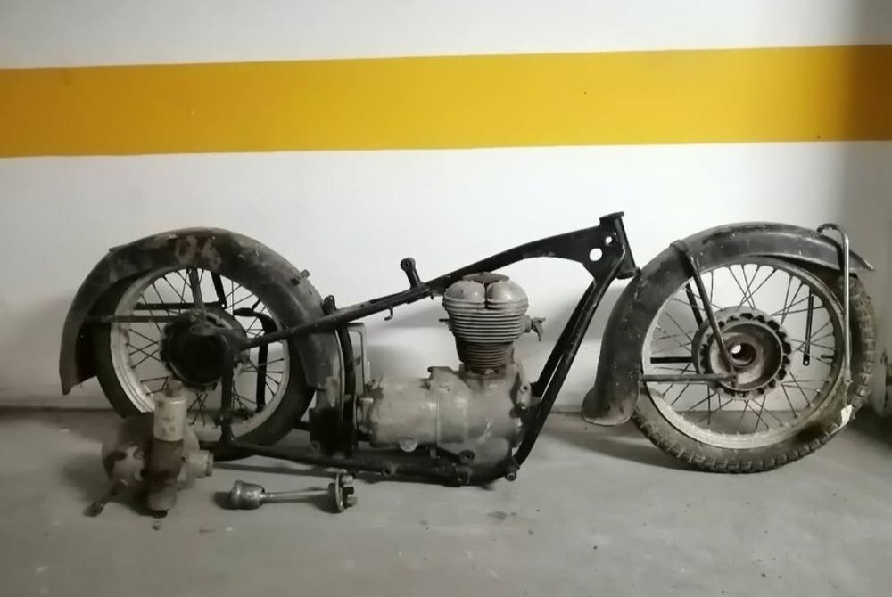 BMW R25/3 -  Peças