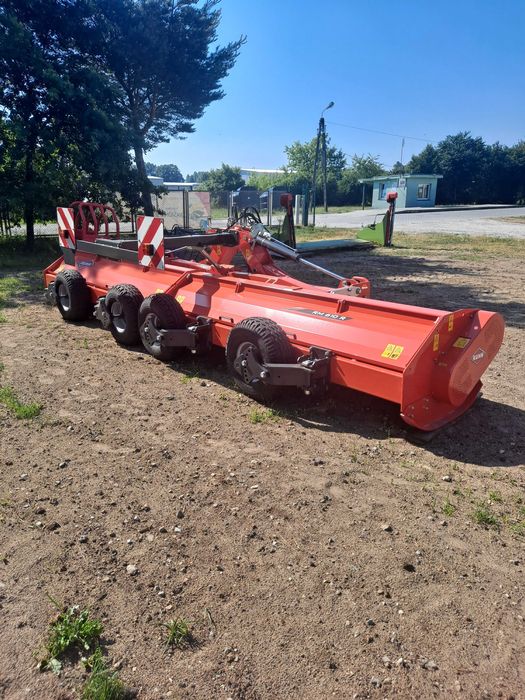Rozdrabniacz RM 610 R KUHN - nowy od ręki Prusice