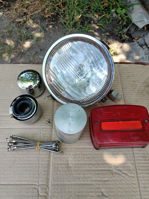 Продам запчасти от разных мотоциклов.