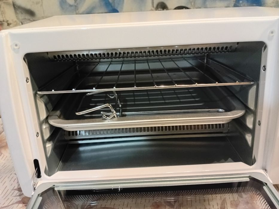 Електропіч cecotec 600грн