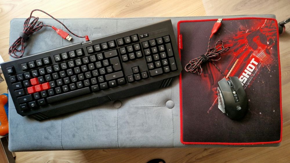 Klawiatura, myszka A4Tech b120, t60 + podkładka Stan igla!