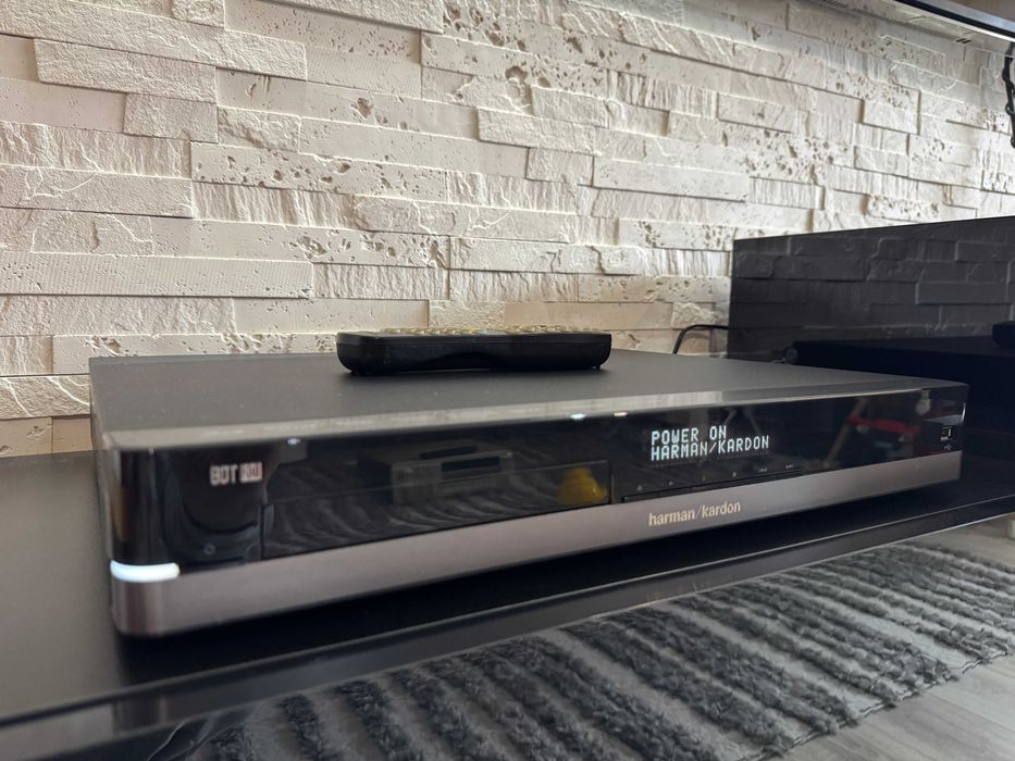 Harman Kardon BDT 30 odtwarzacz Blu-Ray pilot stan BDB