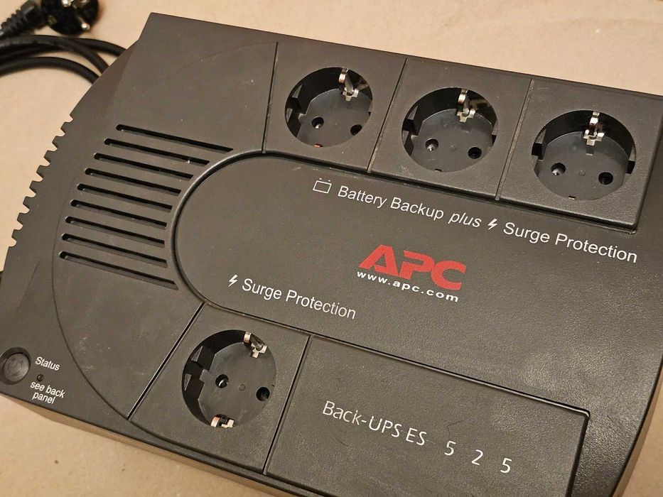 Джерело безперебійного живлення APC Back-UPS ES 525 + АКБ