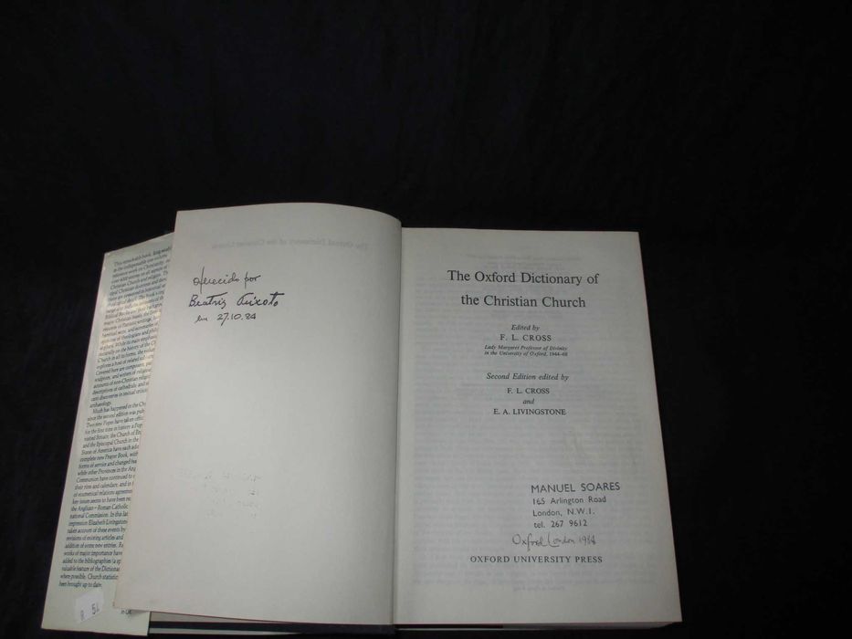Livro Oxford Dictionary of the Christian Church