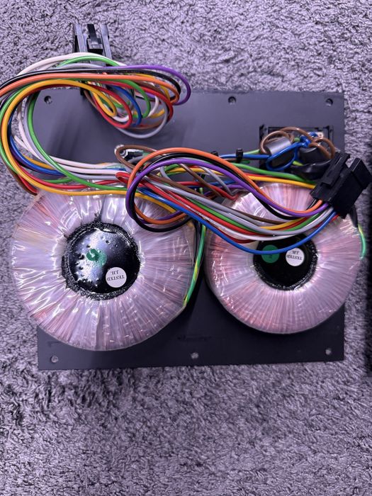 Блок живлення Meridian DSP8000 PSU HV