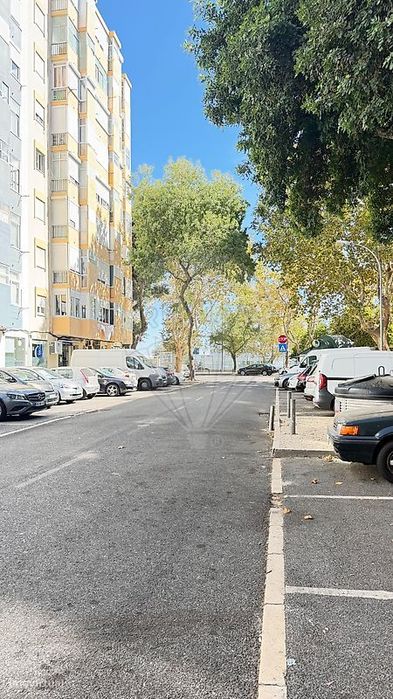 Apartamento T1 para arrendamento