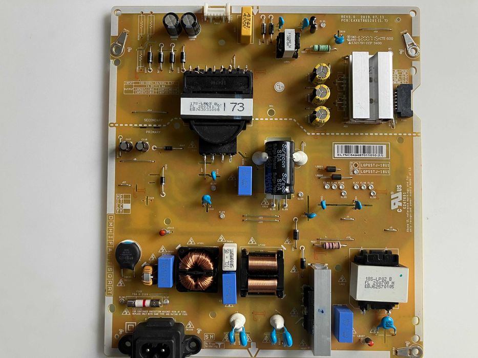 Części do TV LG 55UN81003LB płyta główna i inne części.
