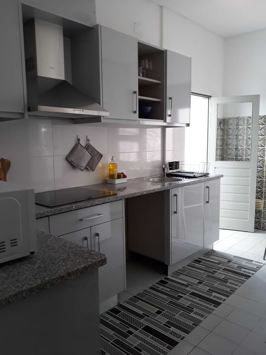 Aluga-se quarto a estudantes - Próximo do IPL