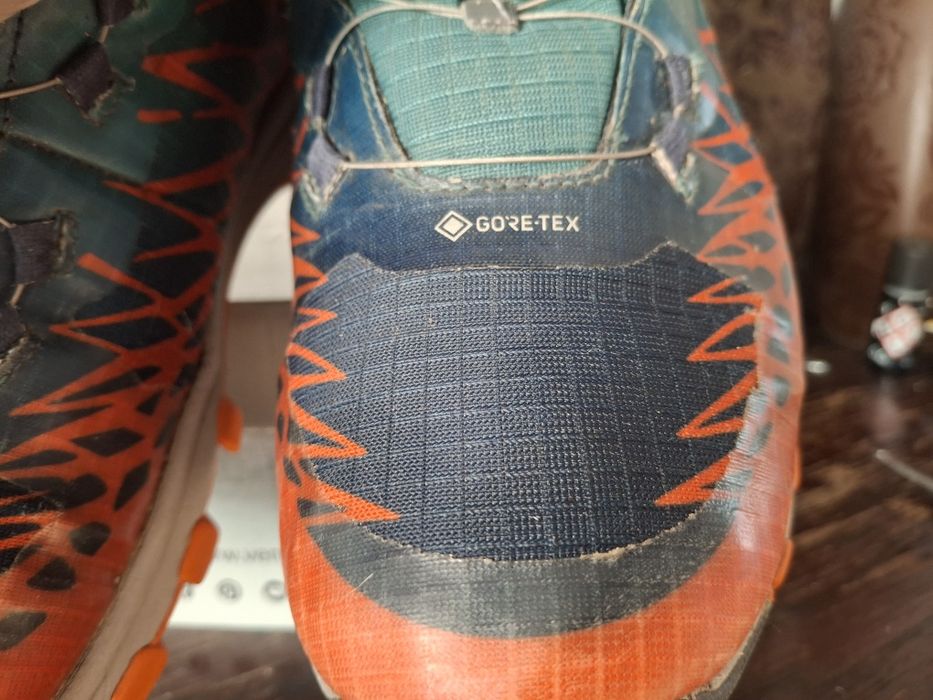 VADO  Gore-Tex  wysokie trekkingi damskie 39