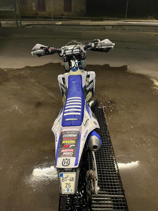 Husqvarna te 250 (troco por jipe)