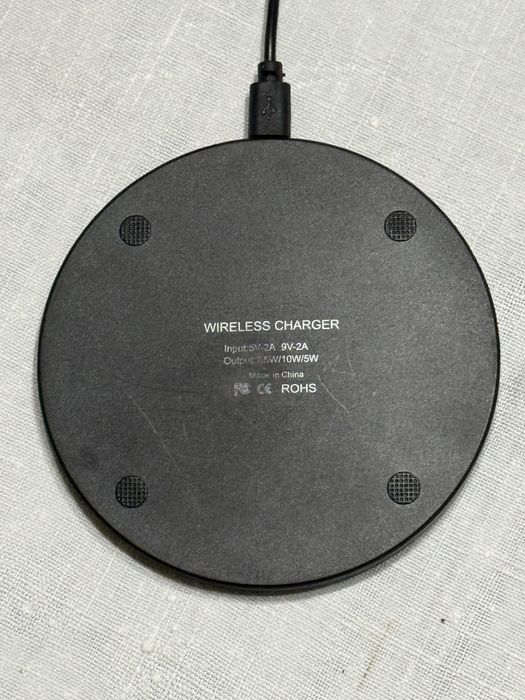 Carregador Sem Fios Fast Charger Preto