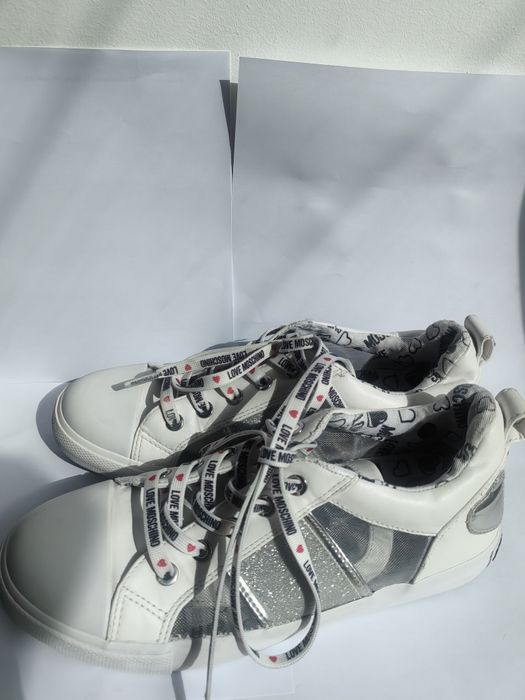 Sneakersy Love Moschino