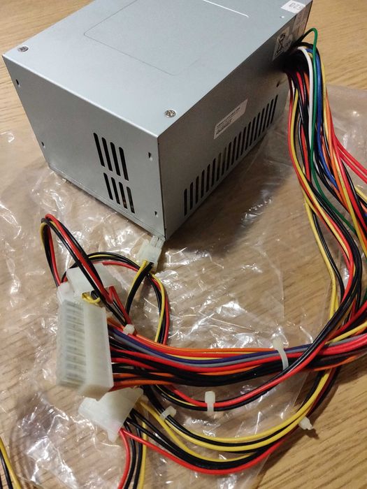 Fonte de alimentação LPE2, 420W, POWERON