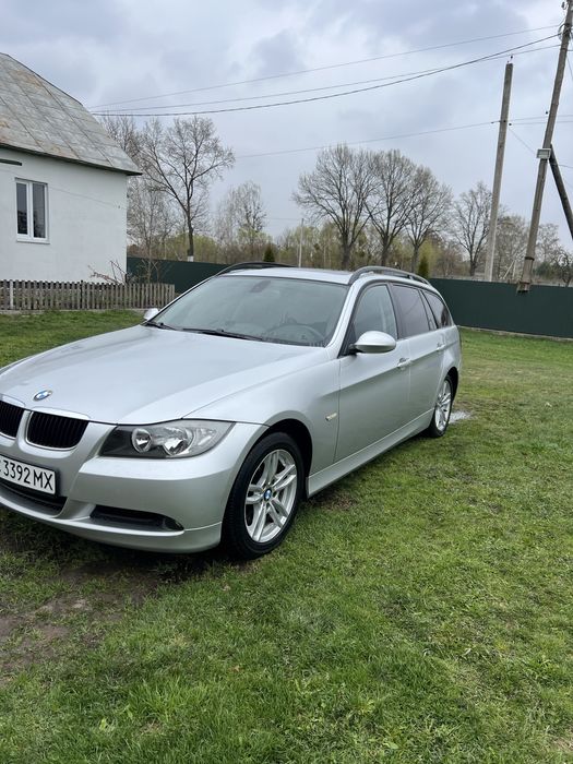 Продам бмв е91 318 д 2.0дизель