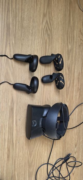 Oculus Rift + ochraniacze na kontrolery