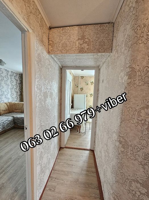 Продам 1-кім квартиру на третьому поверсі